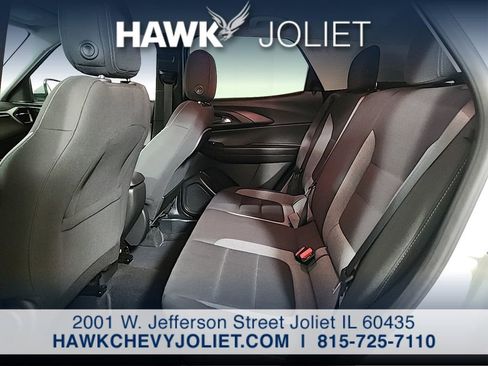 Used 2025 Chevrolet TrailBlazer LT AWD/4WD image 12