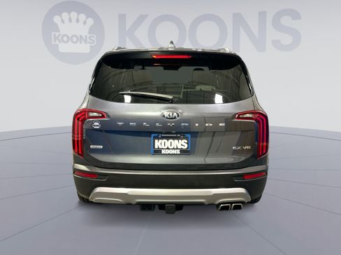 Used 2021 Kia Telluride SX w/ Towing Package image 5
