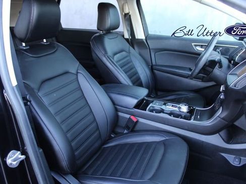 Certified 2020 Ford Edge SEL w/ Convenience Package image 10