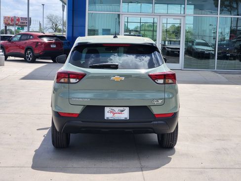 New 2026 Chevrolet TrailBlazer LS image 8