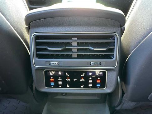 New 2026 Audi Q7 3.0T Premium Plus AWD/4WD image 20