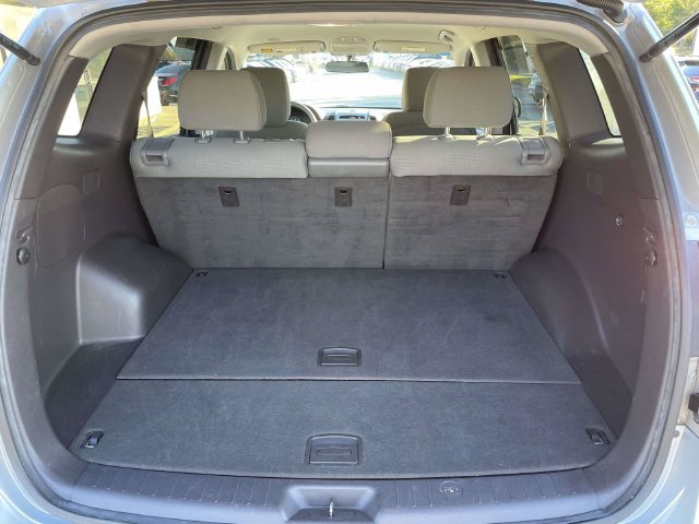 Used 2010 Hyundai Santa Fe GLS FWD image 11