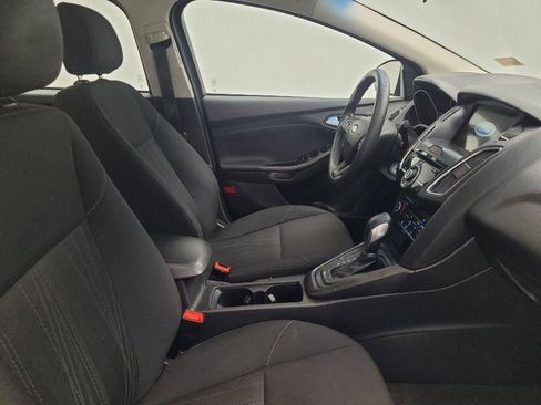 Used 2018 Ford Focus SEL FWD image 21