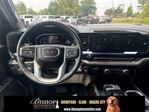 Used 2023 GMC Sierra 1500 Elevation w/ X31 Off-Road Package AWD/4WD image 16