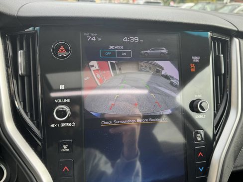 Used 2022 Subaru Outback Premium image 17