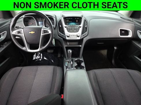 Used 2017 Chevrolet Equinox LT w/ Convenience Package FWD image 2