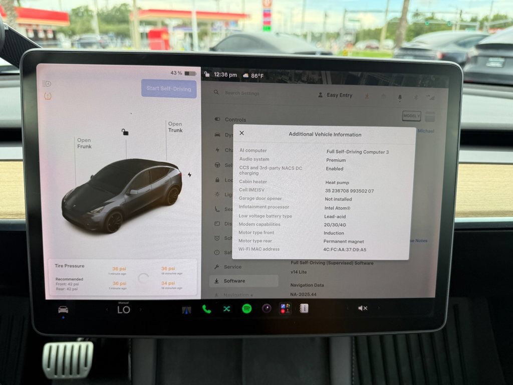 Used 2022 Tesla Model Y Performance AWD/4WD image 14