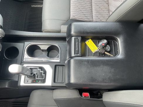 Used 2014 Toyota Tundra SR5 w/ SR5 Upgrade Package image 25