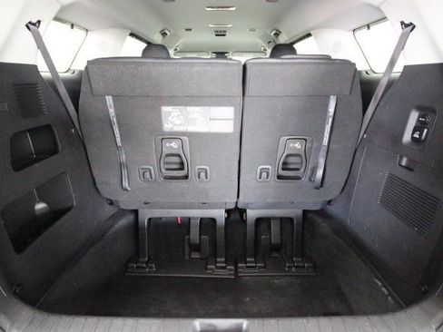 Used 2022 Kia Carnival SX image 5