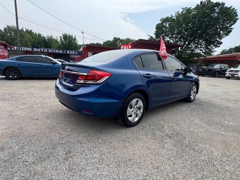 Used 2015 Honda Civic LX image 4