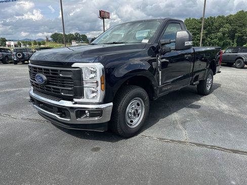 New 2025 Ford F350 XL w/ XL Driver Assist Package image 4