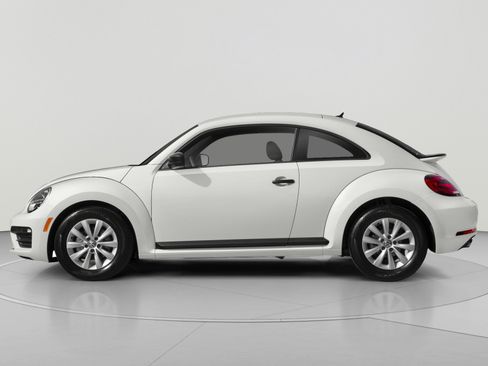 Used 2017 Volkswagen Beetle 1.8T Classic FWD image 3