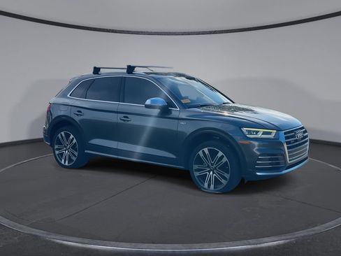 Used 2018 Audi SQ5 Prestige w/ Prestige Package AWD/4WD image 2