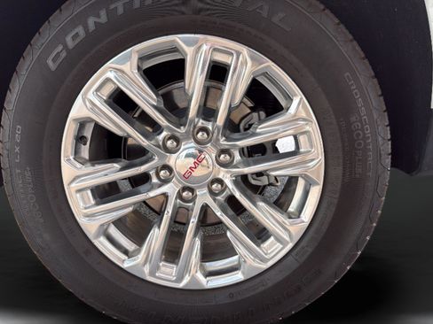 Used 2024 GMC Yukon SLT w/ SLT Premium Package RWD image 42