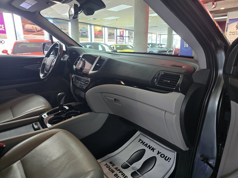 Used 2019 Honda Ridgeline RTL-E image 13
