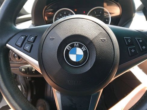 Used 2005 BMW 645Ci Convertible RWD image 12