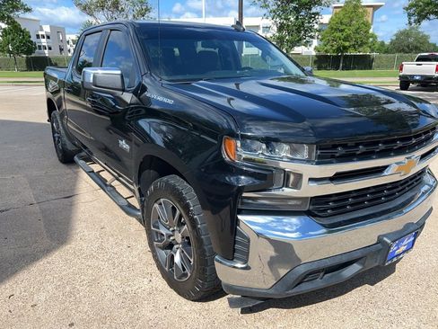 Used 2020 Chevrolet Silverado 1500 LT w/ Texas Edition RWD image 3