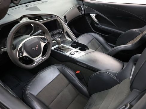 Used 2016 Chevrolet Corvette Z06 w/ 3LZ Preferred Equipment Group image 88