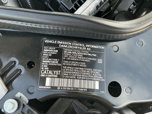 Used 2003 Mercedes-Benz E 500 Sedan image 40