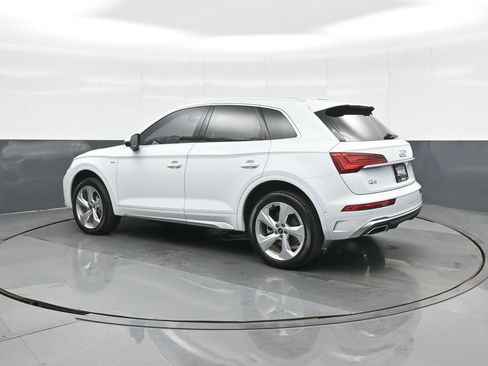 Used 2022 Audi Q5 2.0T Prestige w/ Prestige Package image 5