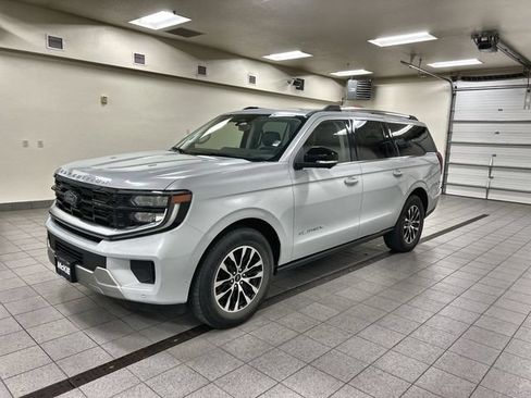 Certified 2025 Ford Expedition Max Platinum AWD/4WD image 3