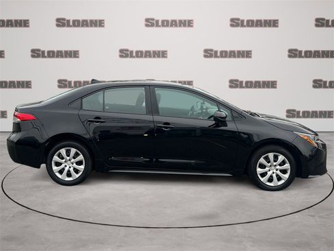 Used 2024 Toyota Corolla LE image 6