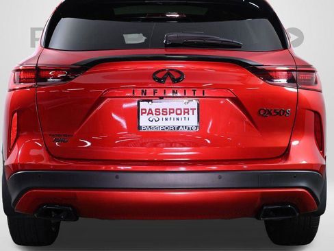 Certified 2023 INFINITI QX50 Sport image 9