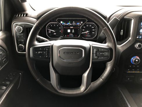 Used 2021 GMC Sierra 1500 Denali w/ Denali Ultimate Package AWD/4WD image 15