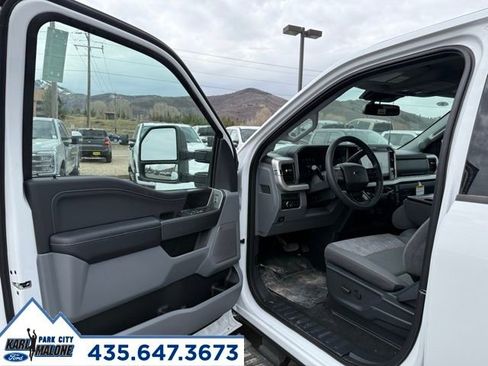 New 2026 Ford F350 XLT w/ XLT Premium Package image 42