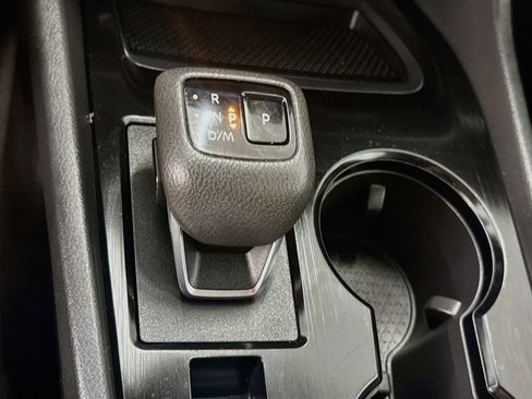 Used 2023 Nissan Rogue S AWD/4WD image 24