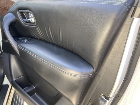 Used 2020 Nissan Armada SL w/ Premium Package RWD image 27