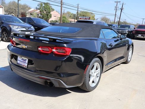 Used 2019 Chevrolet Camaro LT image 7