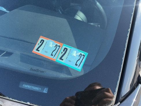 Used 2015 Ford Mustang GT Premium image 25