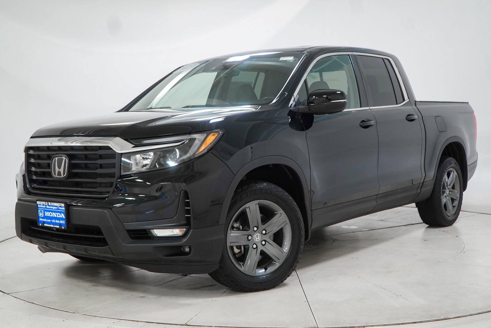 Used 2023 Honda Ridgeline RTL image 1