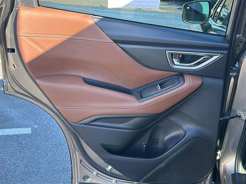 Used 2020 Subaru Forester Touring image 24