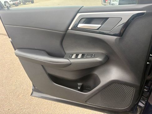 Used 2023 Mitsubishi Outlander SE AWD/4WD image 21
