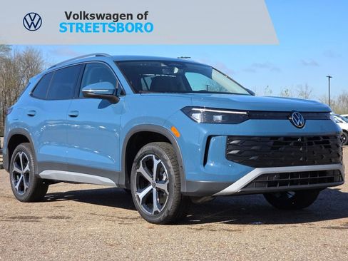 New 2026 Volkswagen Tiguan SE AWD/4WD image 1