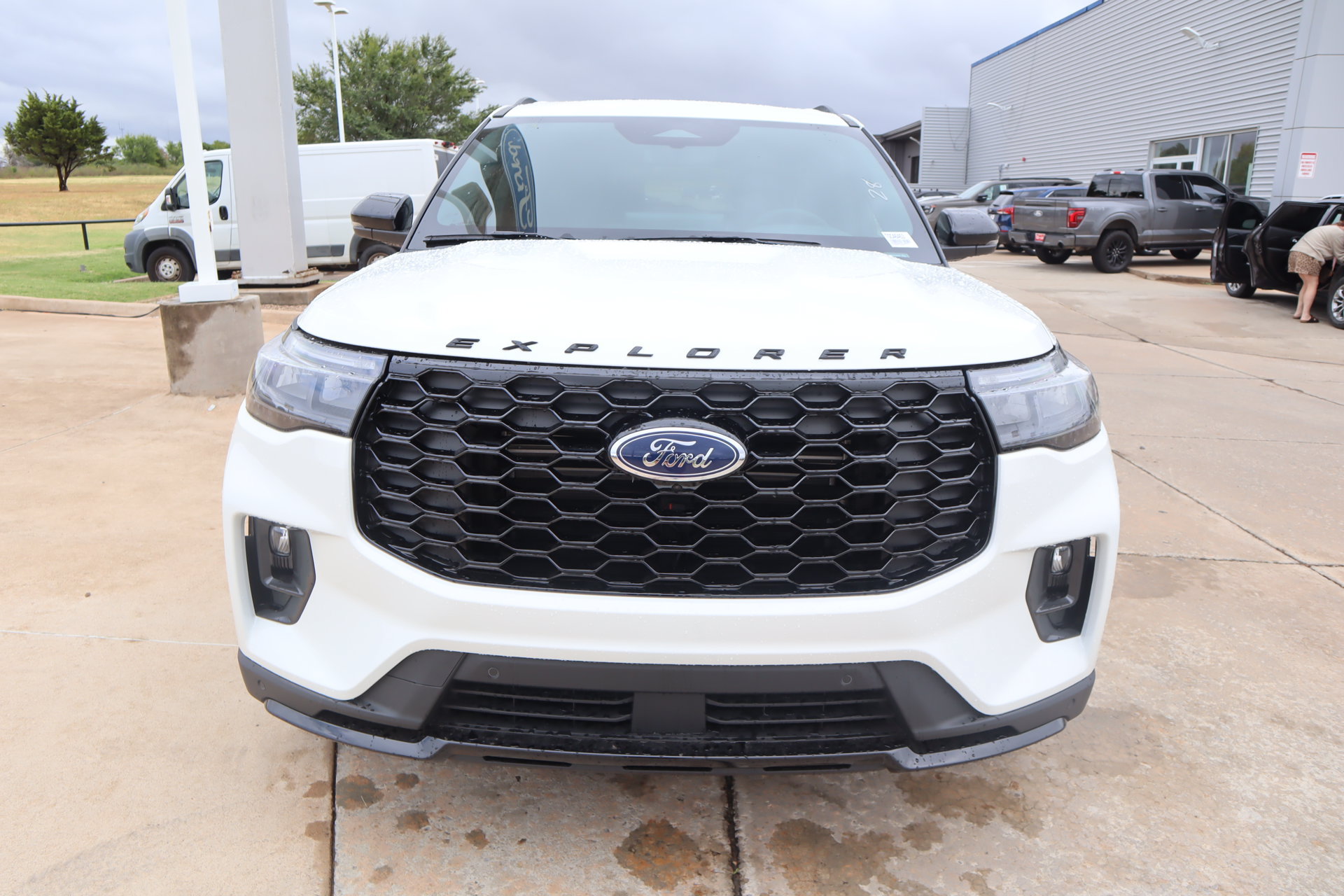 New 2026 Ford Explorer ST-Line w/ ST-Line Street Pack AWD/4WD image 11