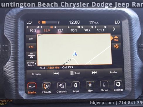 Used 2021 Jeep Wrangler Unlimited Sahara w/ Cold Weather Group image 21