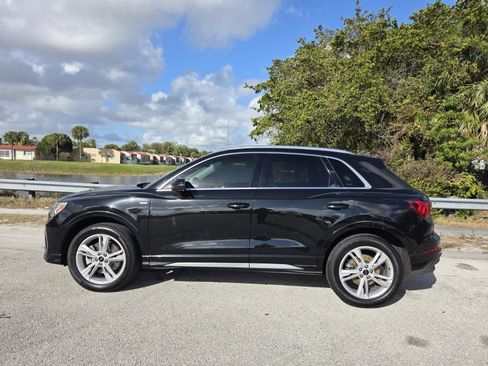 Used 2024 Audi Q3 2.0T Premium image 7