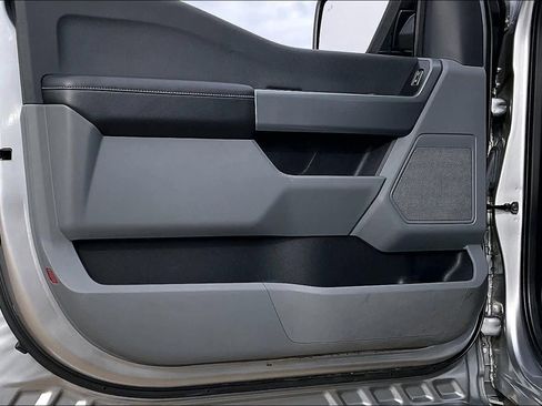 Used 2023 Ford F150 XLT image 42