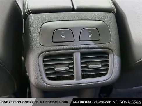 Used 2023 Buick Envision Avenir FWD image 27