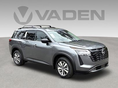 New 2026 Nissan Pathfinder SL