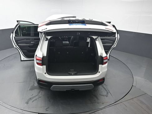 Used 2024 Honda Pilot TrailSport image 49