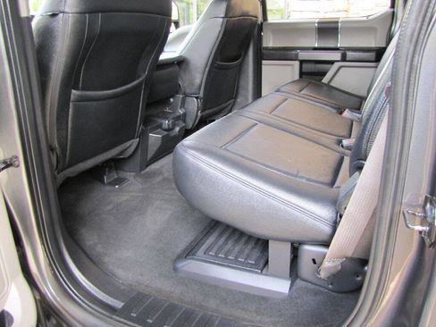 Used 2018 Ford F250 XLT image 18