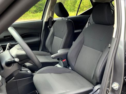 New 2025 Nissan Kicks Play S image 14