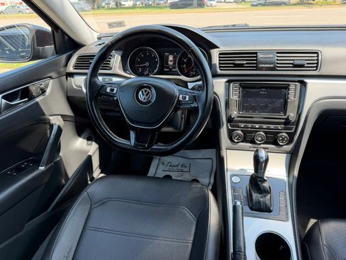 Used 2019 Volkswagen Passat 2.0T Wolfsburg FWD image 20