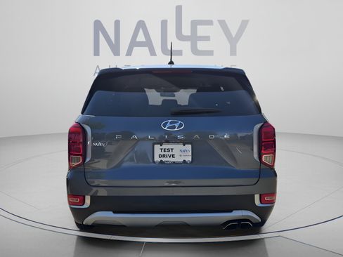 Used 2022 Hyundai Palisade SE w/ Cargo Package FWD image 4