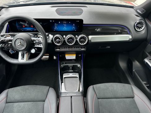 New 2026 Mercedes-Benz GLB 35 AMG 4MATIC image 12