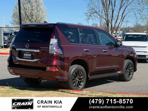 Used 2020 Lexus GX 460 Premium w/ Premium Package image 7